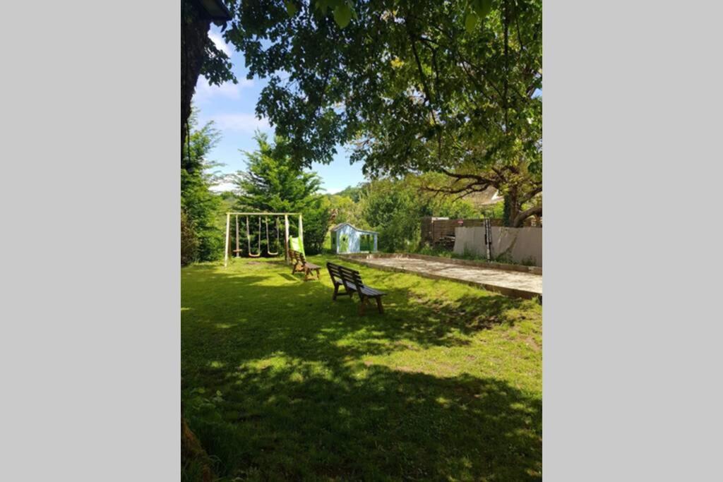 Bonheur Perigourdin Apartment Tremolat Bagian luar foto