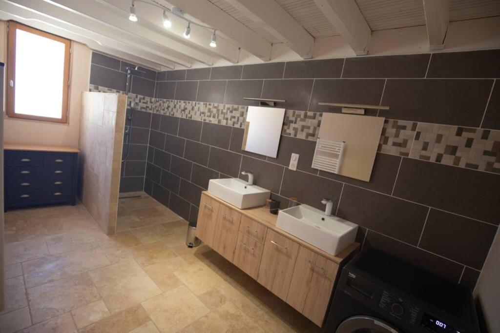 Bonheur Perigourdin Apartment Tremolat Bagian luar foto